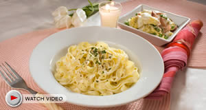 How to Make Alfredo Sauce (Video)
