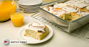 How to Make Cinnamon Rolls (Video)