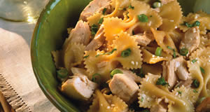 Lunch Box: Chicken Pasta Salad