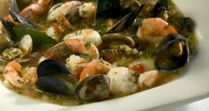 Making Cioppino