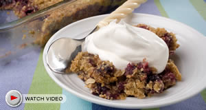 How to Make a Fruit Crisp (Video)
