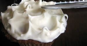 How to Frost Cupcakes