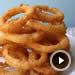 Making Crispy Onion Rings (Video)