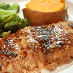 Balsamic-Glazed Salmon Fillets