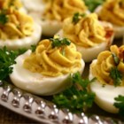 Deviled+eggs+with+bacon+bits+recipe