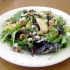 Tangy Pear and Blue Cheese Salad Recipe