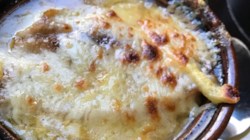 French Onion Soup Gratinee Recipe - Allrecipes.com