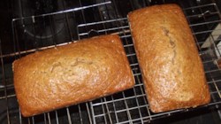 Mom's Zucchini Bread Recipe - Allrecipes.com