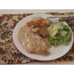 Skillet Chops with Mushroom Gravy