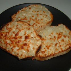 Cheese Onion Garlic Bread Recipe