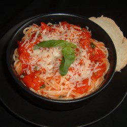 Tomato and Garlic Pasta