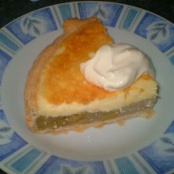 Rhubarb Cheesecake Pie