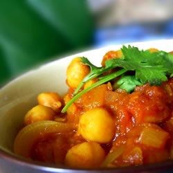 Cholay (Curried Chickpeas)