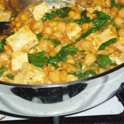 Spinach Chickpea Curry