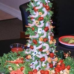 Hooked on christmas seafood feast Christmas Seafood Ideas : SERRL Winter Series: Seafood - Marys Christmas Shrimp Tree