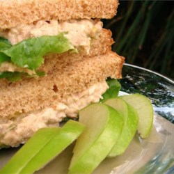 Darra's Famous Tuna Waldorf Salad Sandwich Filling