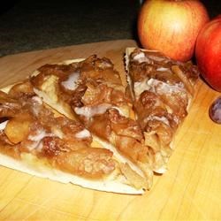 Apple Pizza Pie