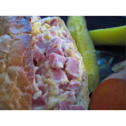 Easy Cheesy SPAM(R)-wiches