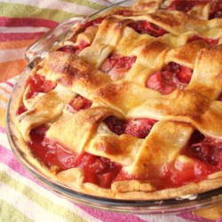 Rhubarb and Strawberry Pie Recipe