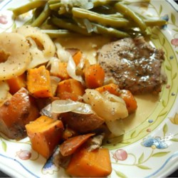 Pork Chops with Apples, Onions, and Sweet Potatoes