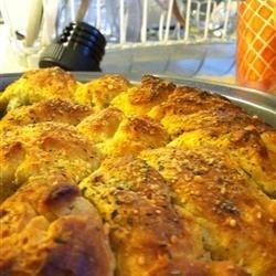 Cheesy Italian Pull Apart Bread Recipe - Allrecipes.com