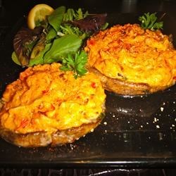 Hummus-Stuffed Portobello Caps