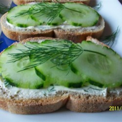 Cucumber Sandwich 