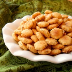 Tasty Seasoned Oyster Crackers Recipe