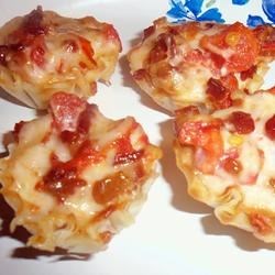 Bacon and Tomato Cups Recipe