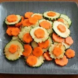 Mexican Cucumber and Carrot Salad