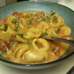 Spinach Tomato Tortellini Recipe