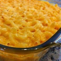 Mom's Favorite Baked Mac and Cheese Recipe