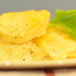 Healthier Creamy Au Gratin Potatoes