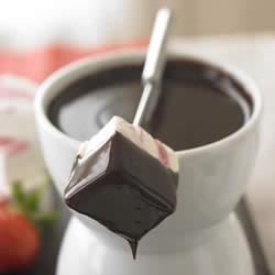 Ghirardelli(R) Ultimate Chocolate Fondue Recipe