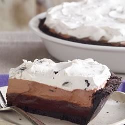 OREO Triple-Layer Chocolate Pie