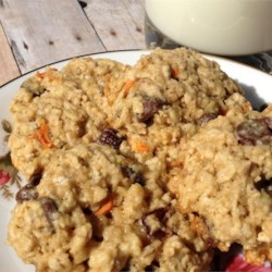 Healthier Chewy Chocolate Chip Oatmeal Cookies