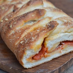 Easy Pepperoni Bread Recipe