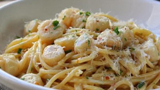 Creamy Bay Scallop Spaghetti Recipe - Allrecipes.com