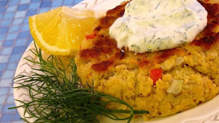 Salmon Patties With Dill Sauce Recipe - Allrecipes.com