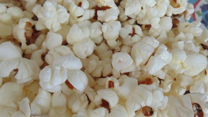 Recipes Home recipes  popcorn Popcorn Snacks oil Snacks and Appetizers