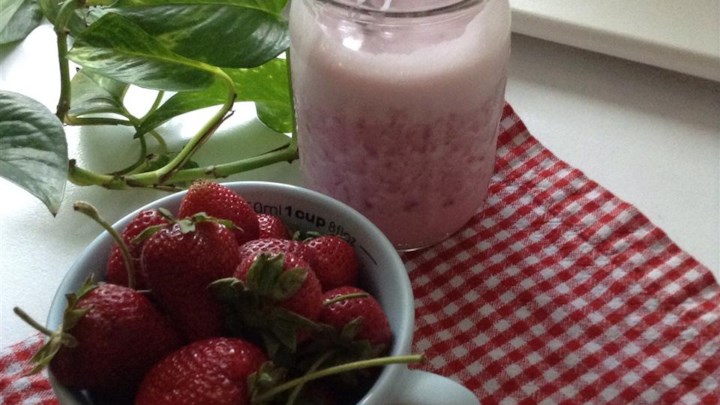 Delicious Healthy Strawberry Shake Recipe - Allrecipes.com