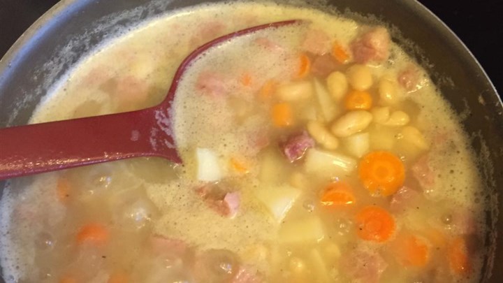 Quick Ham And Bean Soup Recipe