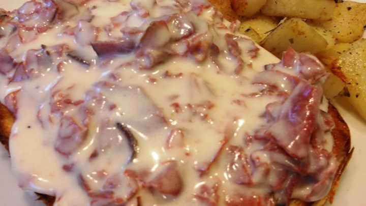 Creamed Chipped Beef On Toast Recipe