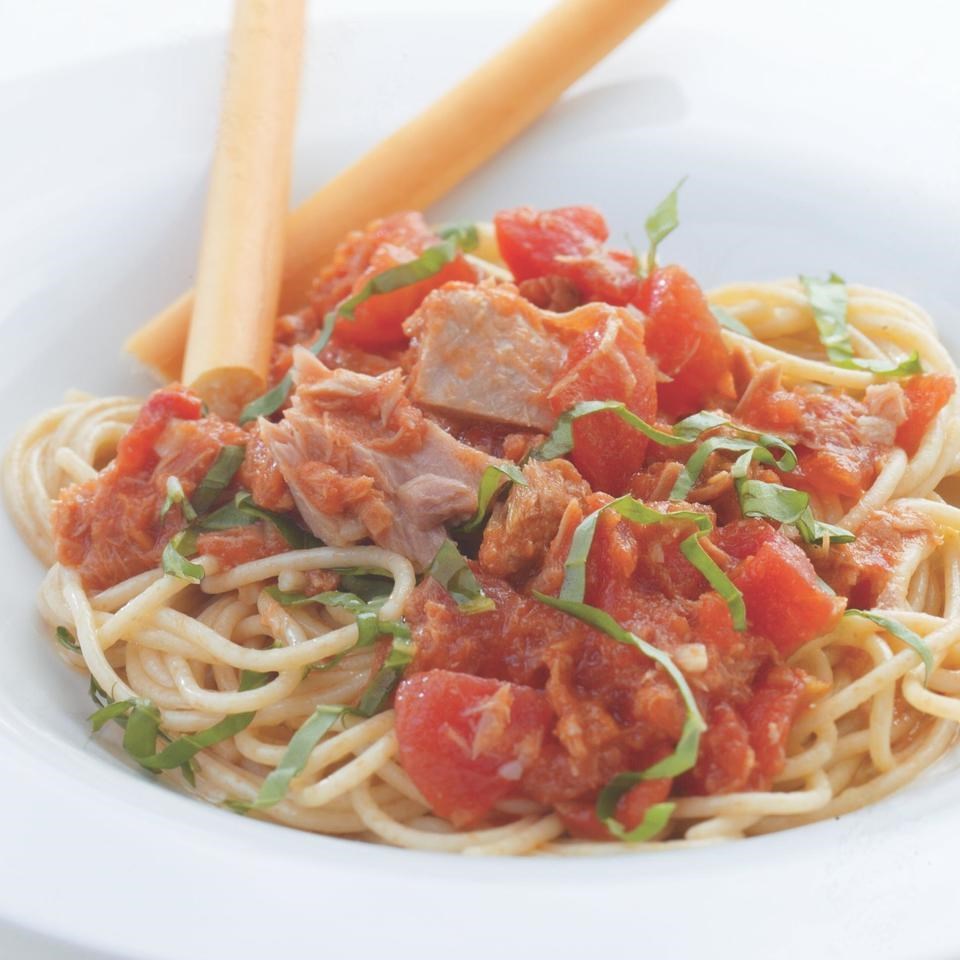 calorie spaghetti al pomodoro