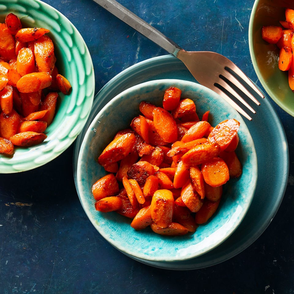 maple-roasted-carrots-recipe-eatingwell