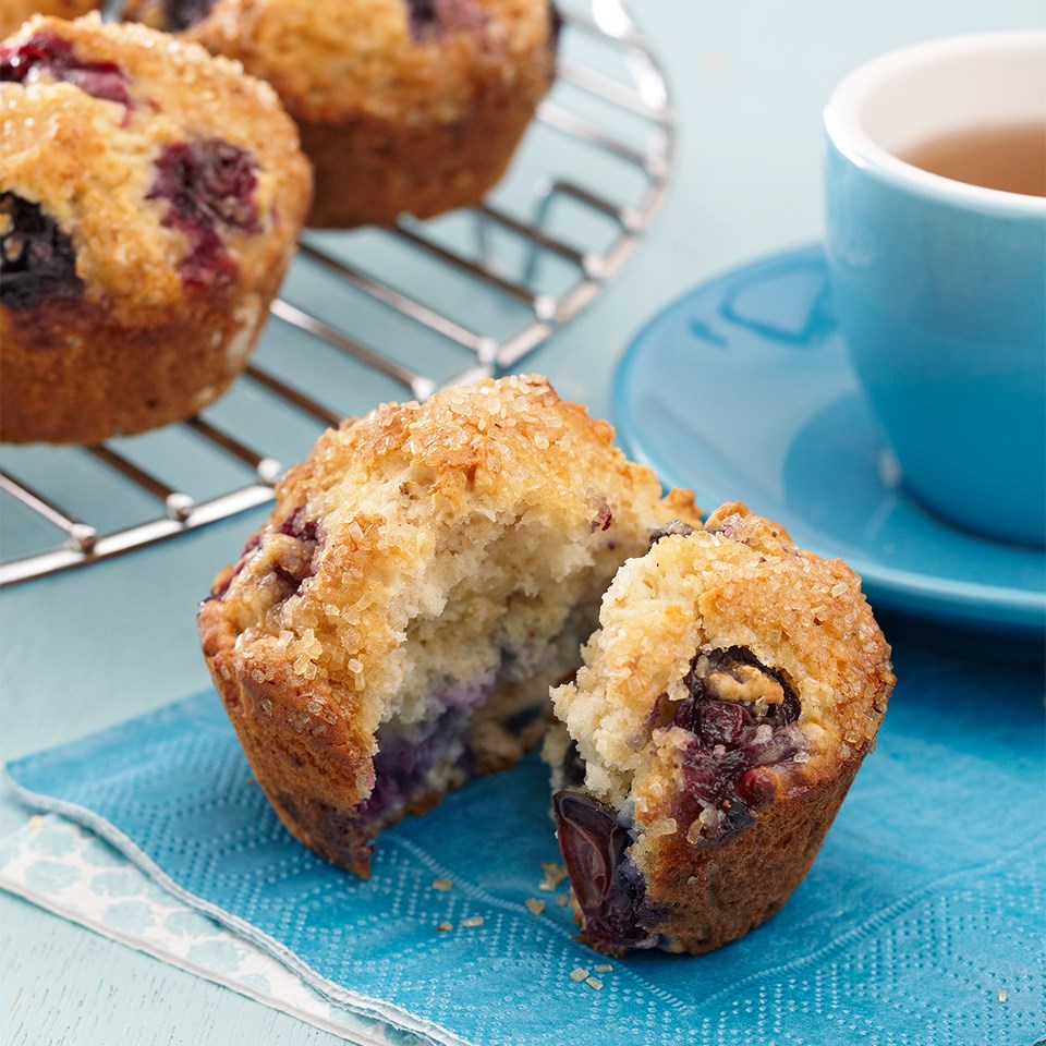 Blueberry-Oat Muffins Recipe - EatingWell
