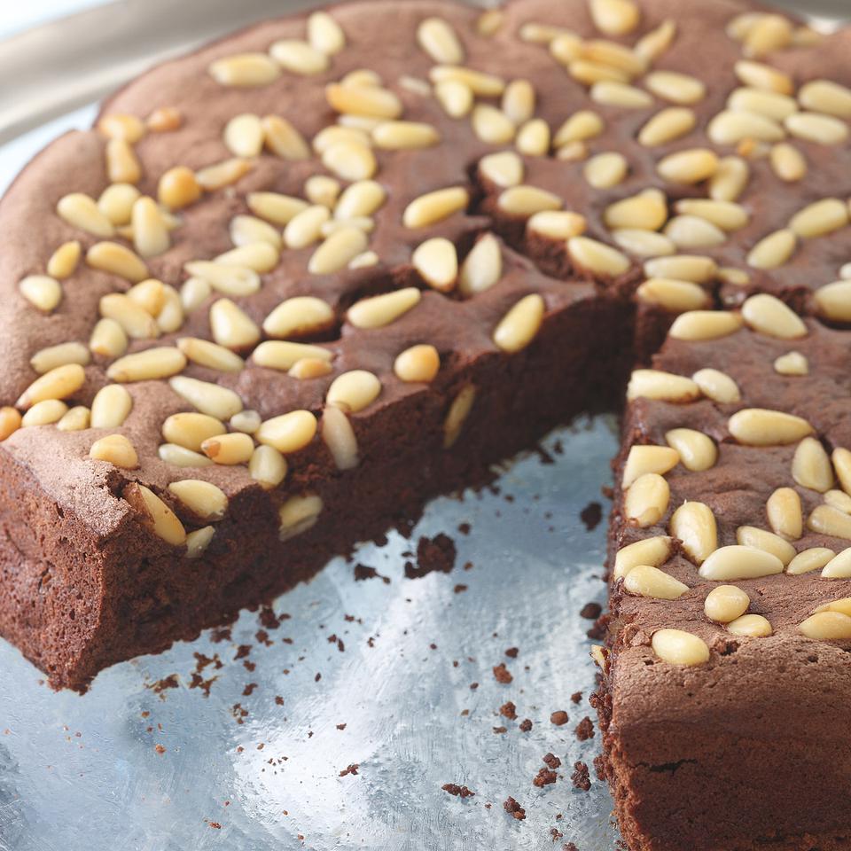 Low-Calorie Cake Recipes - EatingWell