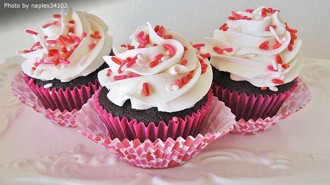 valentine day cupcakes