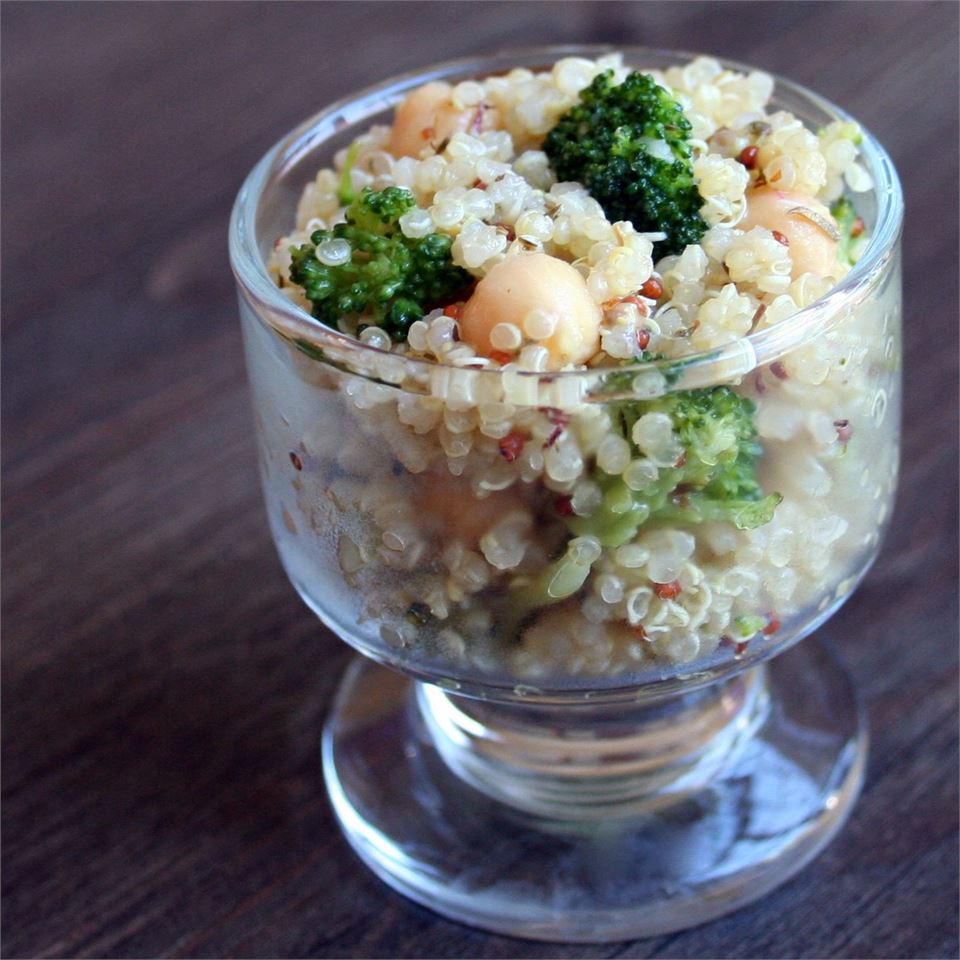 Garlicky Quinoa And Garbanzo Bean Salad Allrecipes