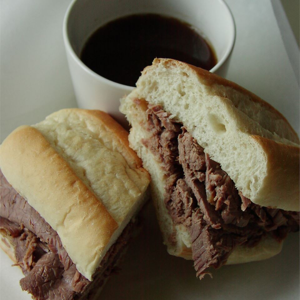 Easy Slow Cooker French Dip_image